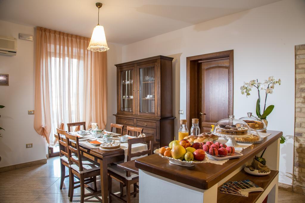 B&B Casa Cavour Σαν Μπενεντέτο ντελ Τρόντο Εξωτερικό φωτογραφία